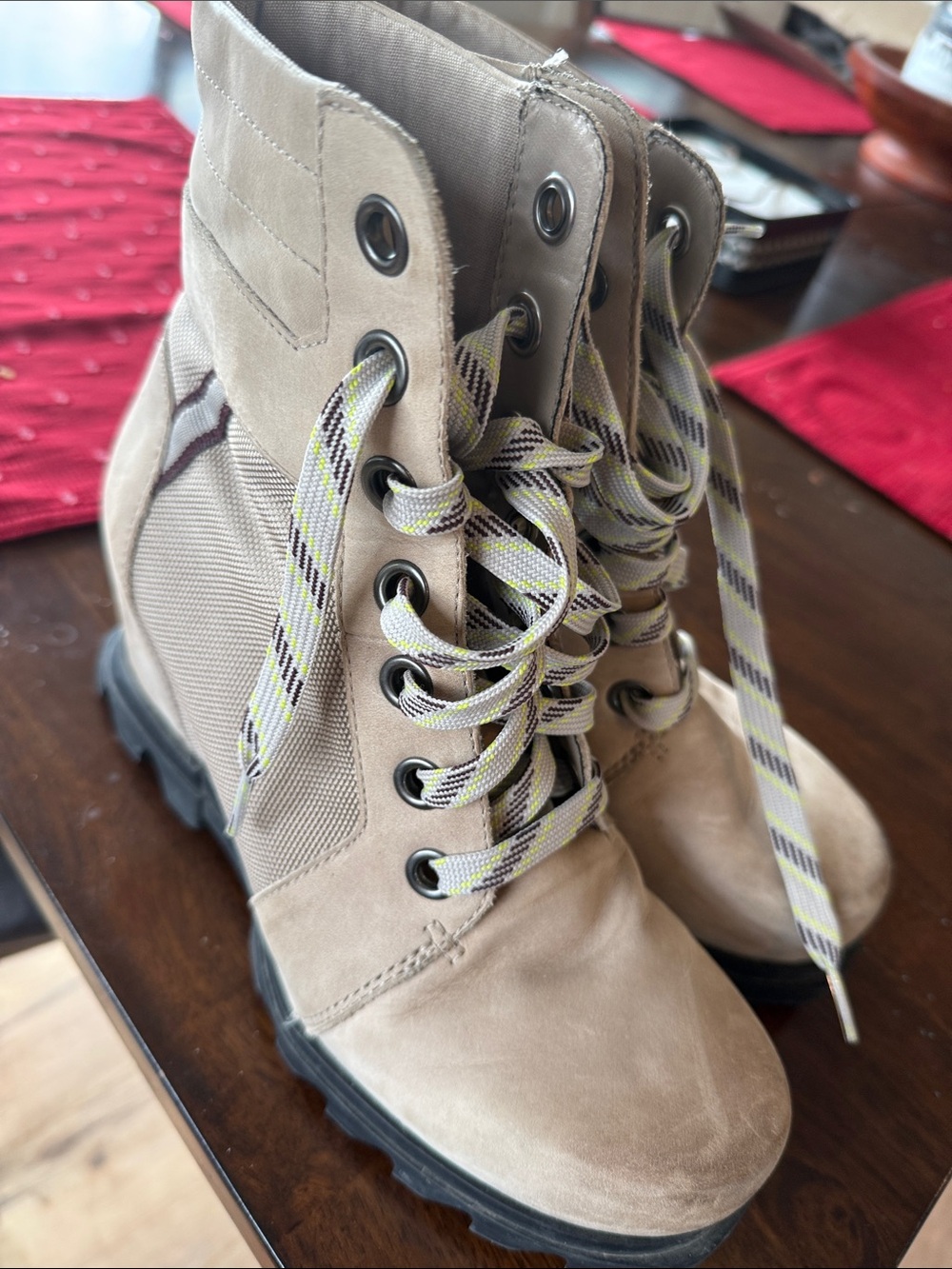 Sorel sz 8 camel Women’s Taupe Lace-Up Wedge fall Boots heel designer shoes - Picture 2 of 5